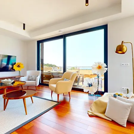 Figs And Olives * Dolac