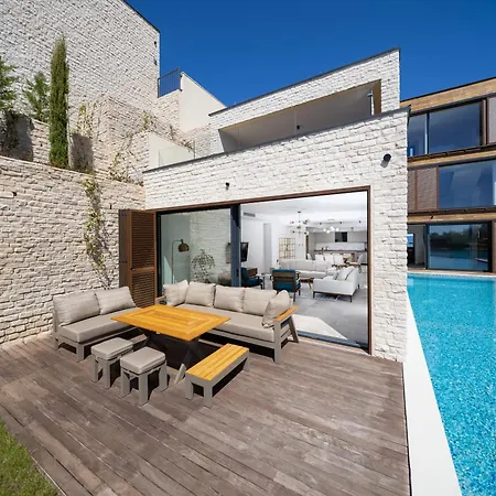 Figs And Olives Villa Dolac