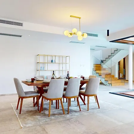 Villa Figs And Olives