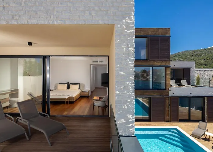 Figs And Olives Willa Dolac